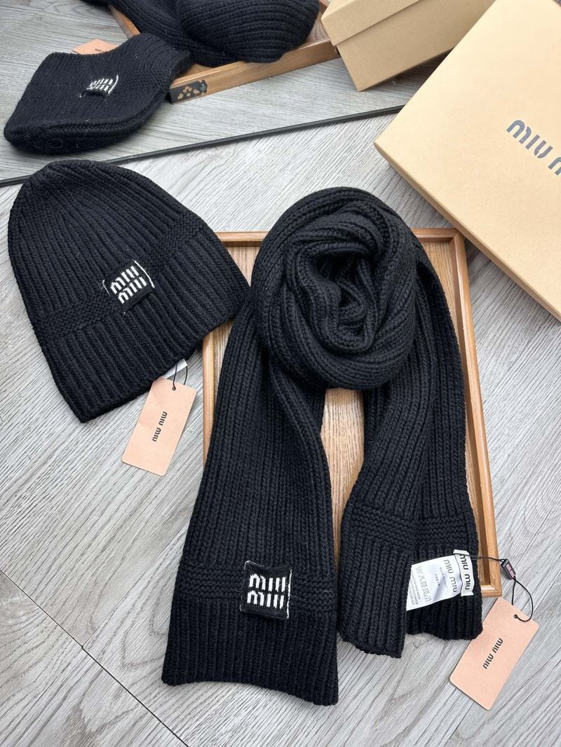 Miu Miu Caps Scarfs